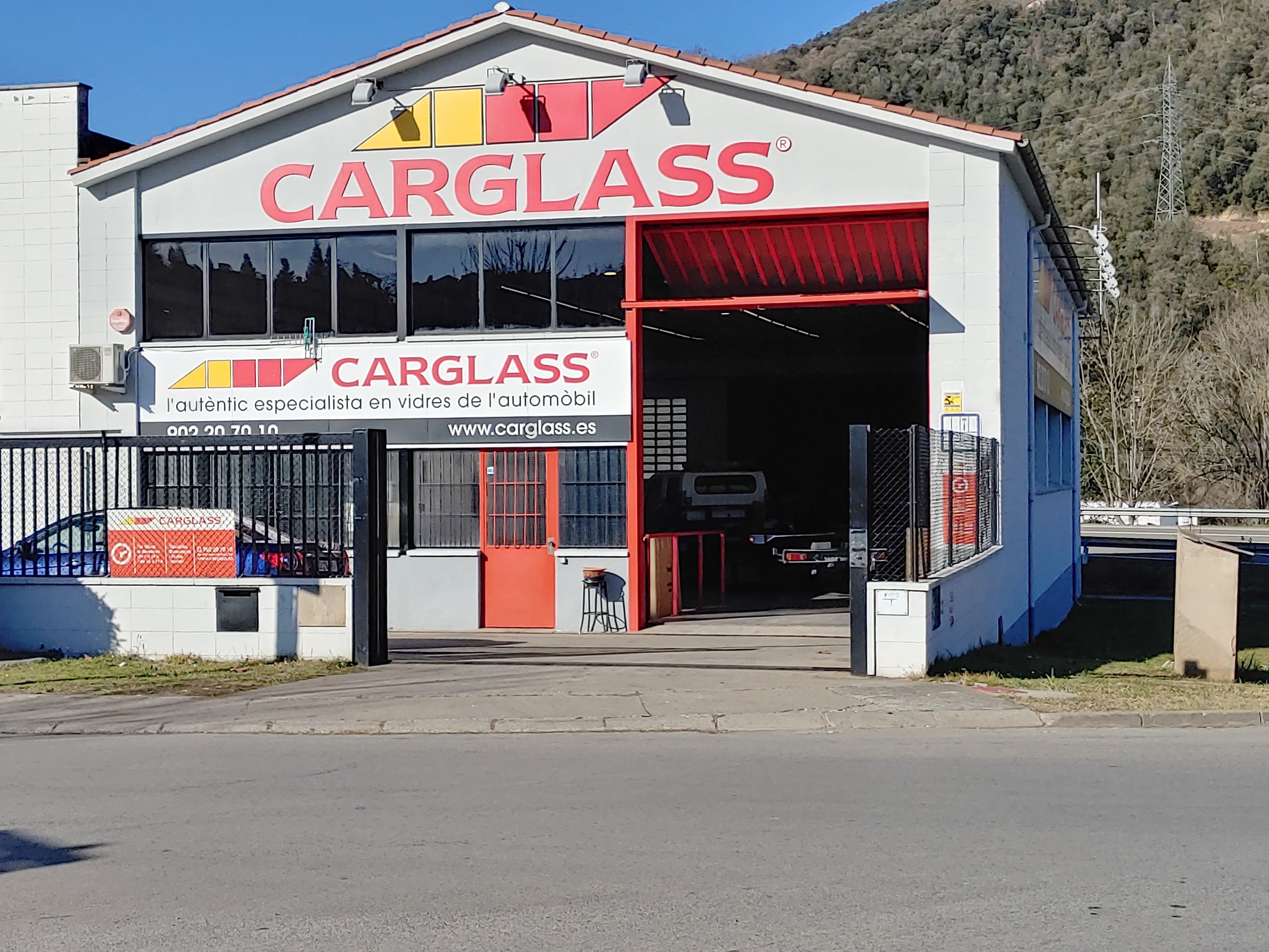 Carglass OLOT taller de reparación y sustitución de lunas